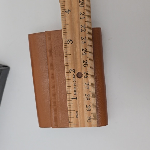 Vintage NIB Amity Key Case Holder Tan Cowhide Leather - Picture 10 of 12